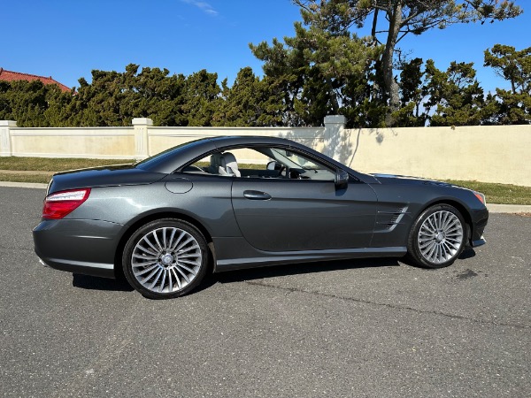 Used-2015-Mercedes-Benz-SL550-