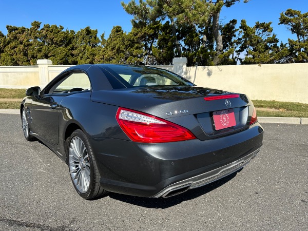 Used-2015-Mercedes-Benz-SL550-