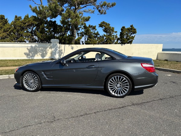 Used-2015-Mercedes-Benz-SL550-