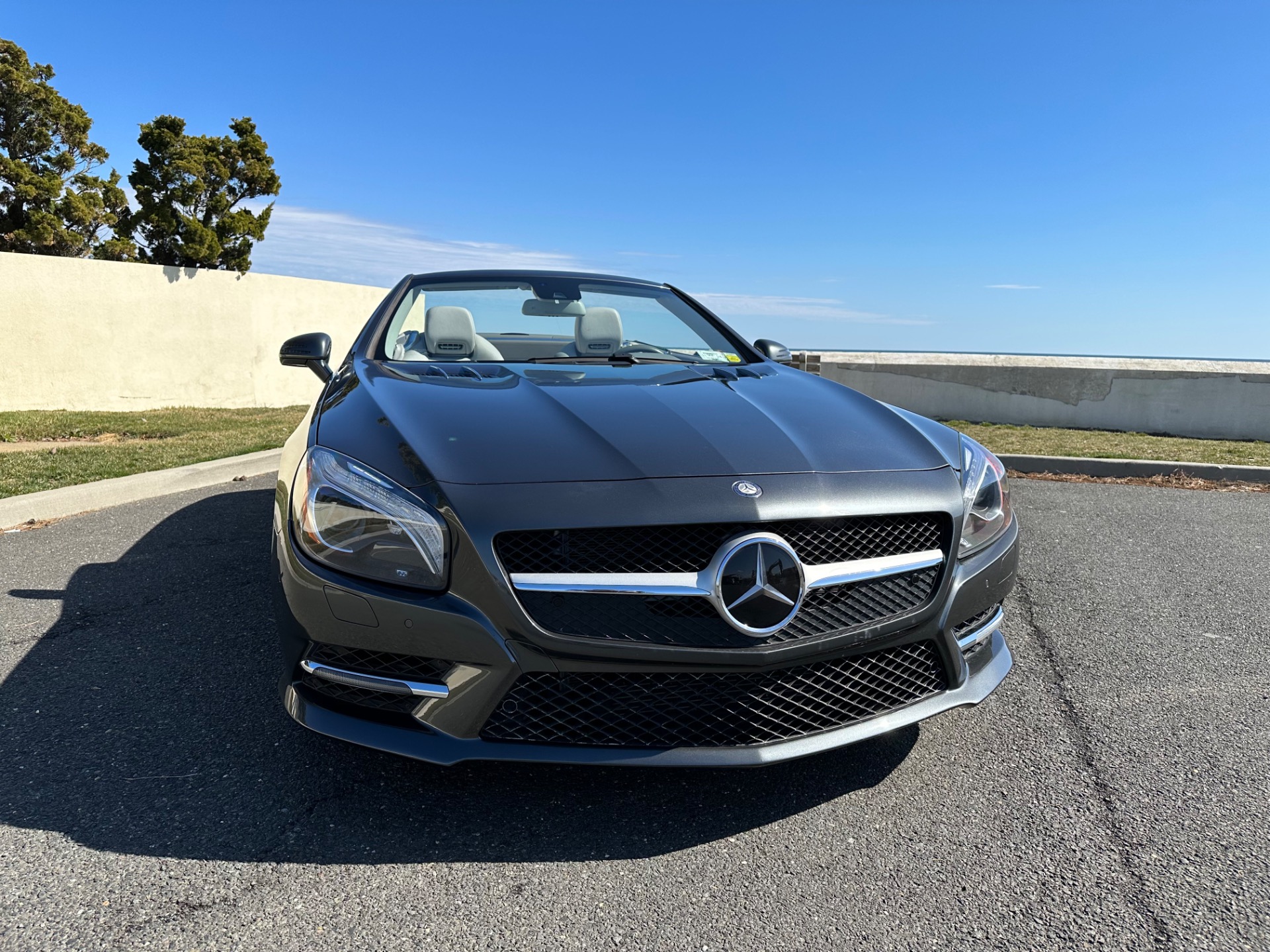 Used-2015-Mercedes-Benz-SL550-
