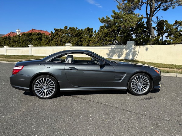 Used-2015-Mercedes-Benz-SL550-