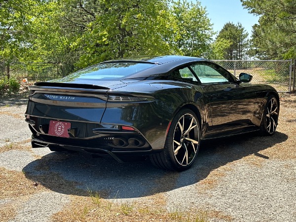 Used-2021-Aston-Martin-DBS-Superleggera-007-Edition-