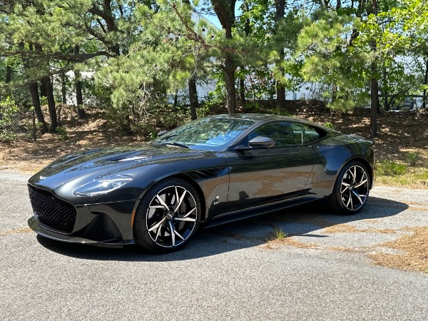 Used-2021-Aston-Martin-DBS-Superleggera-007-Edition-