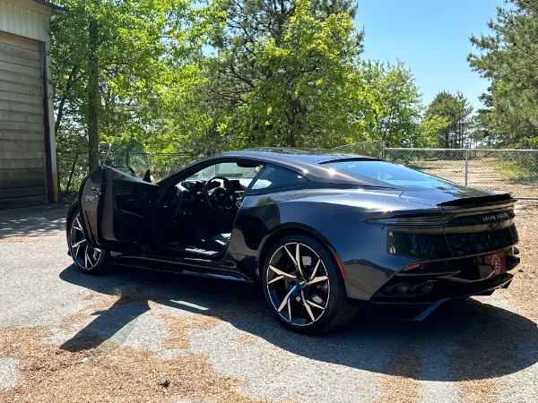 Used-2021-Aston-Martin-DBS-Superleggera-007-Edition-