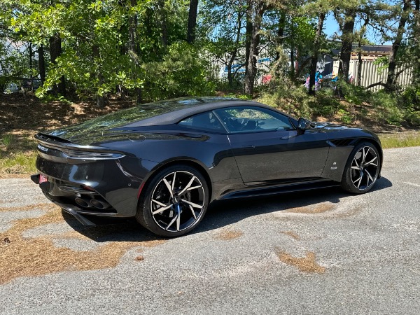 Used-2021-Aston-Martin-DBS-Superleggera-007-Edition-