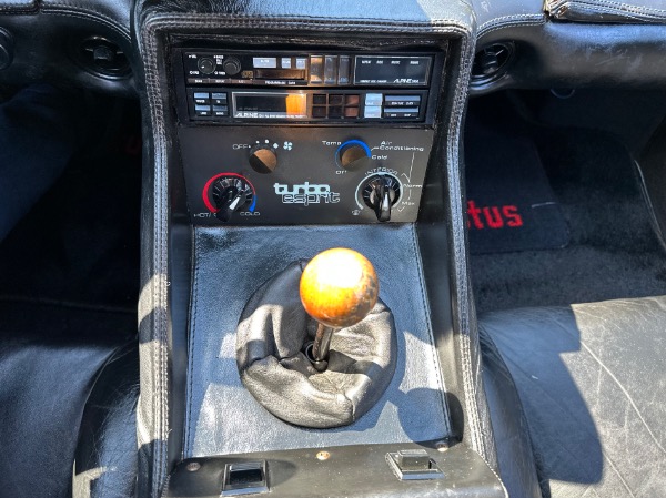 Used-1985-Lotus-Esprit-Turbo