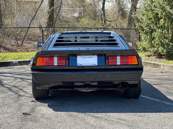 Used-1985-Lotus-Esprit-Turbo