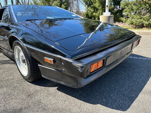 Used-1985-Lotus-Esprit-Turbo