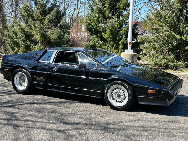 Used-1985-Lotus-Esprit-Turbo