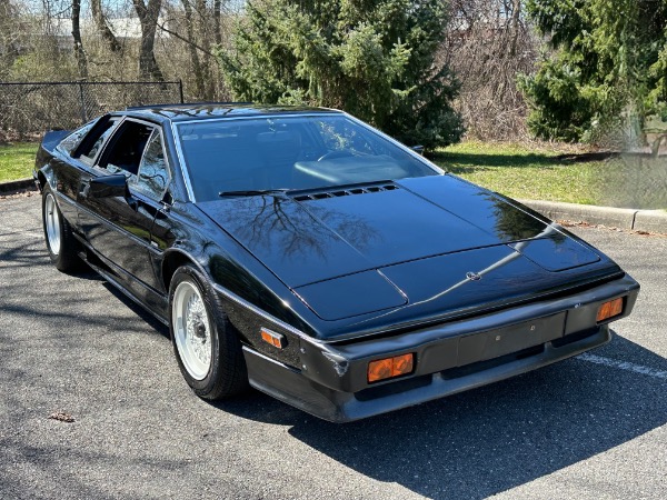 Used-1985-Lotus-Esprit-Turbo
