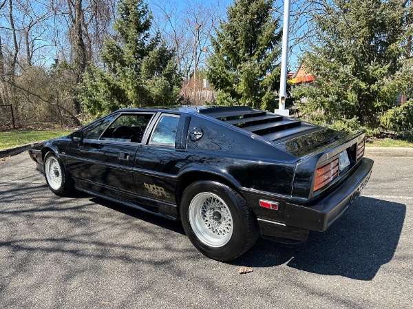 Used-1985-Lotus-Esprit-Turbo