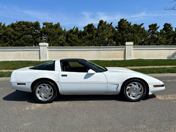 Used-1995-Chevrolet-Corvette-6-Speed-C4