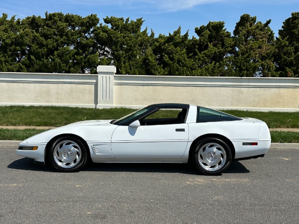 Used-1995-Chevrolet-Corvette-6-Speed-C4