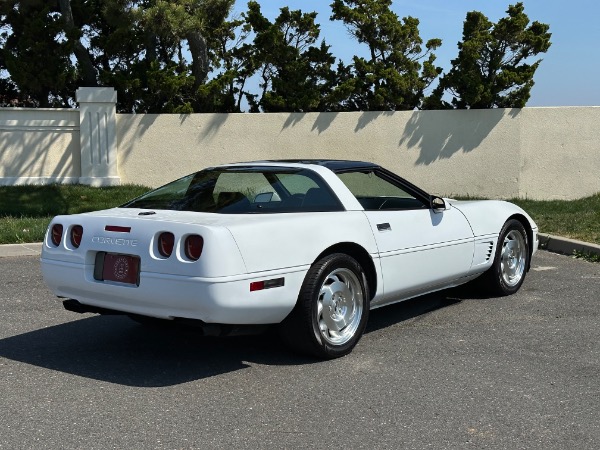 Used-1995-Chevrolet-Corvette-6-Speed-C4