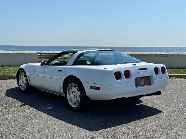 Used-1995-Chevrolet-Corvette-6-Speed-C4