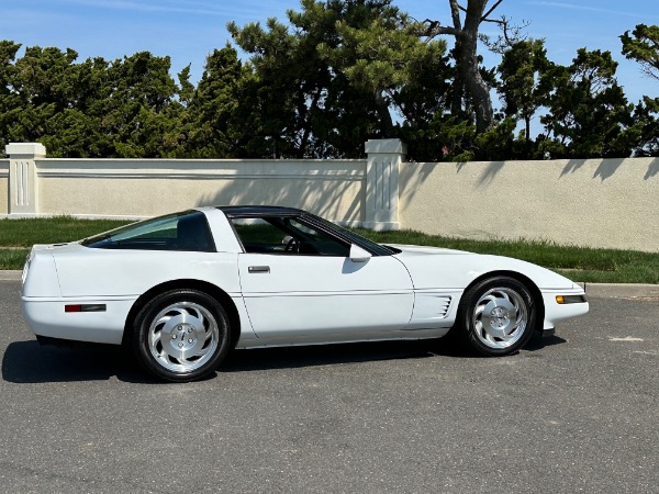 Used-1995-Chevrolet-Corvette-6-Speed-C4