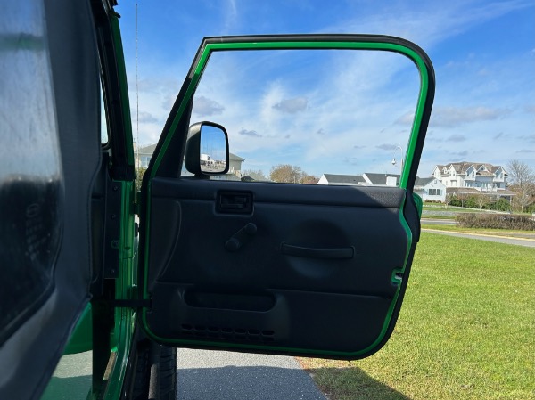 Used-2004-Jeep-Wrangler-Rubicon-TJ
