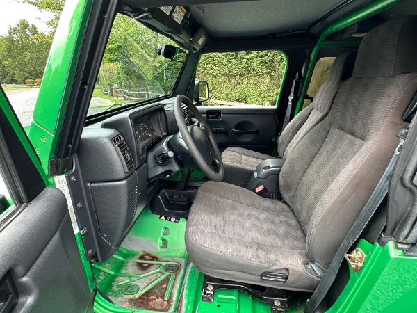 Used-2004-Jeep-Wrangler-Rubicon-TJ