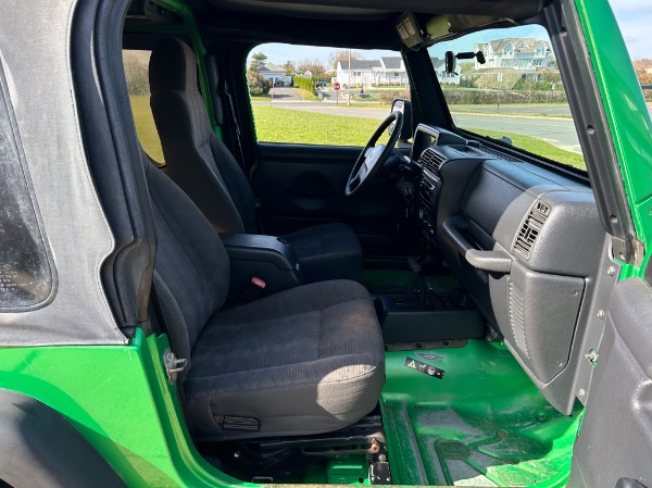 Used-2004-Jeep-Wrangler-Rubicon-TJ
