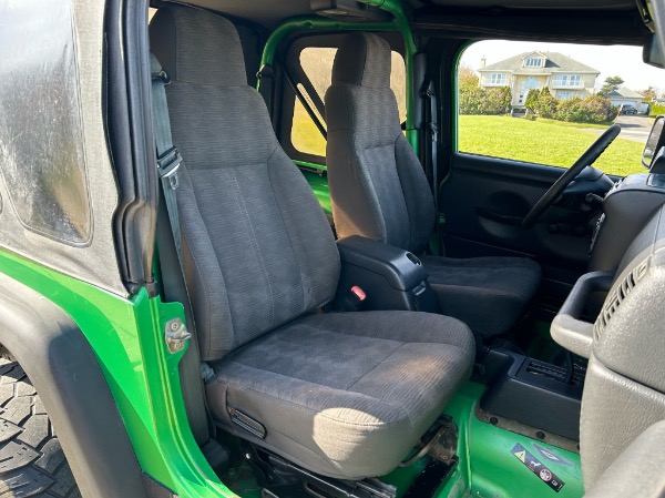 Used-2004-Jeep-Wrangler-Rubicon-TJ