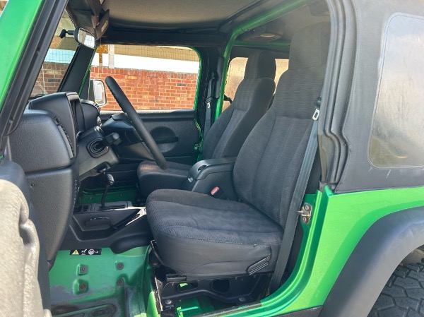 Used-2004-Jeep-Wrangler-Rubicon-TJ