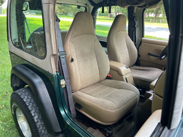 Used-2001-Jeep-Wrangler-Sport