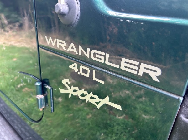 Used-2001-Jeep-Wrangler-Sport