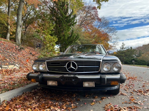 Used-1988-Mercedes-Benz-560-SL-R107
