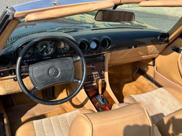 Used-1988-Mercedes-Benz-560-SL-R107