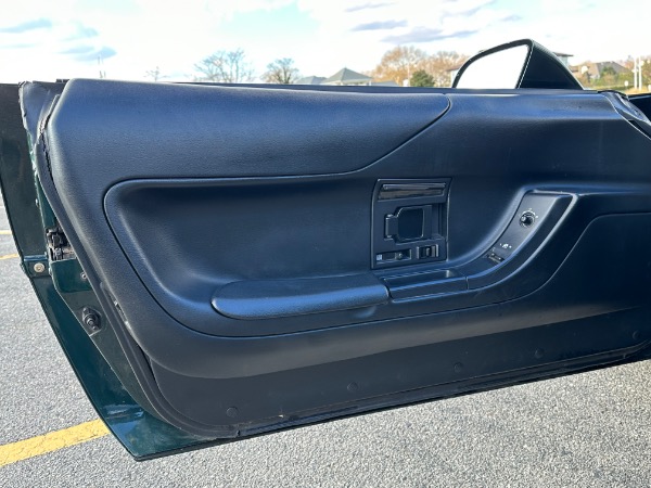 Used-1994-Chevrolet-Corvette