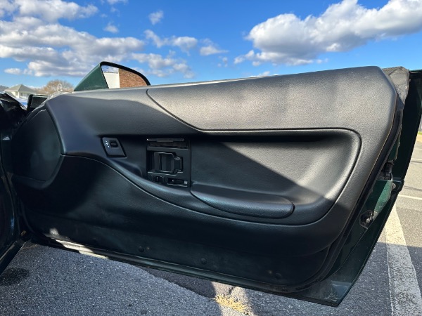 Used-1994-Chevrolet-Corvette