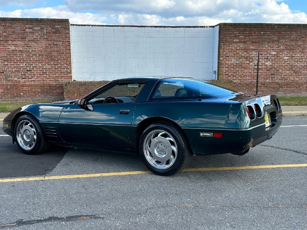 Used-1994-Chevrolet-Corvette