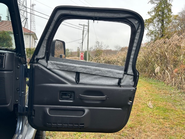 Used-2001-Jeep-Wrangler-Sport-TJ