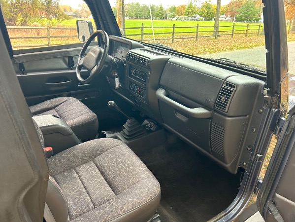 Used-2001-Jeep-Wrangler-Sport-TJ