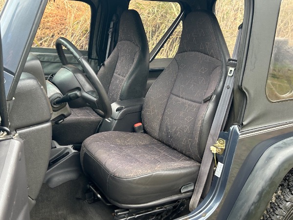 Used-2001-Jeep-Wrangler-Sport-TJ