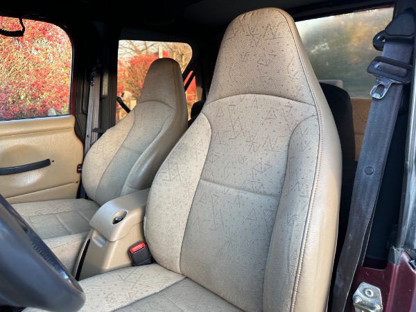 Used-2002-Jeep-Wrangler-Sport-TJ