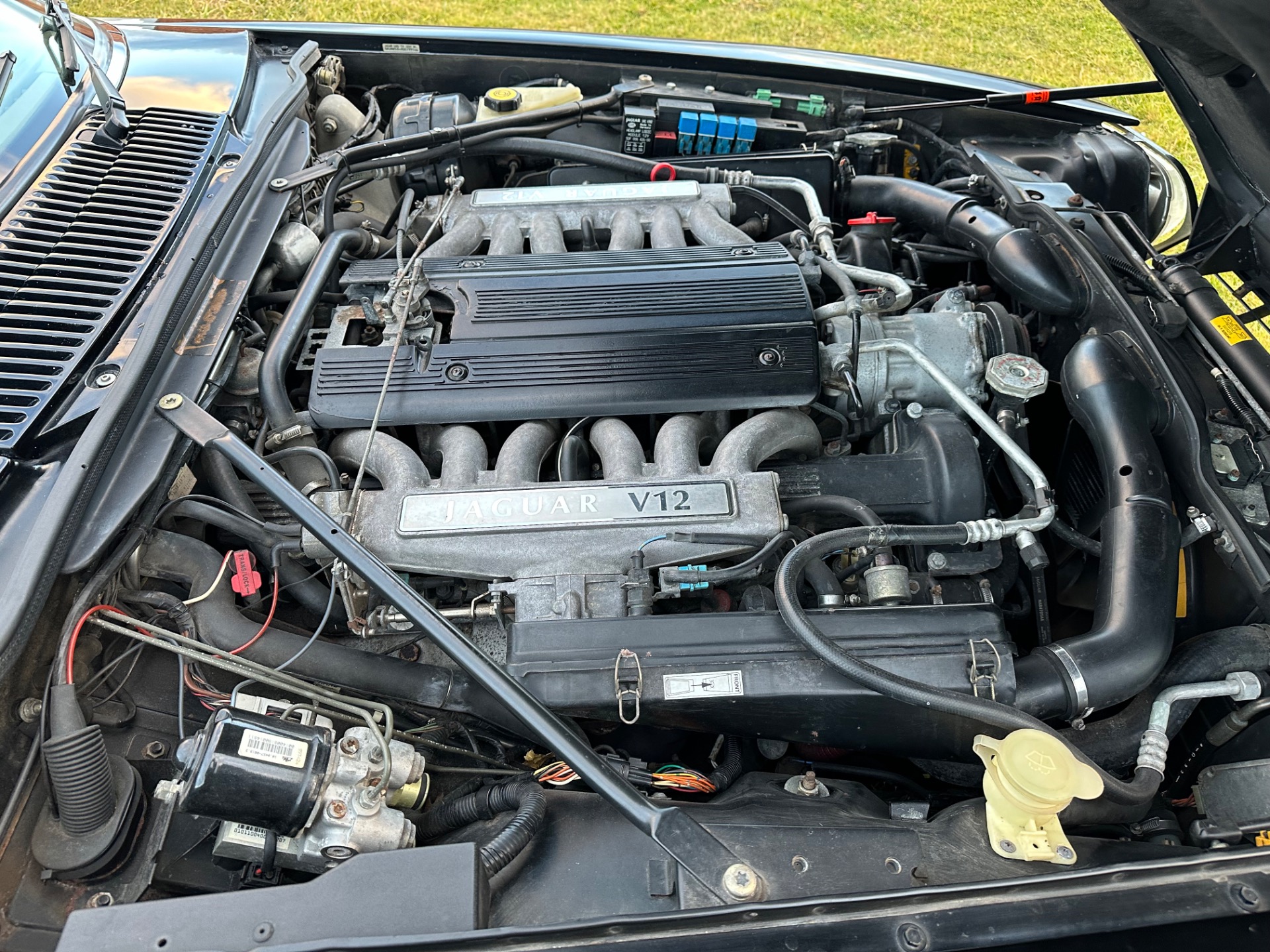 Used-1995-Jaguar-XJS-V12-Coupe-XJS-V12