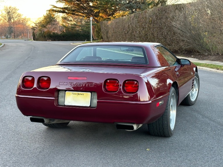 Used-1993-Chevrolet-Corvette-40th-Anniversary-Convertible-C4