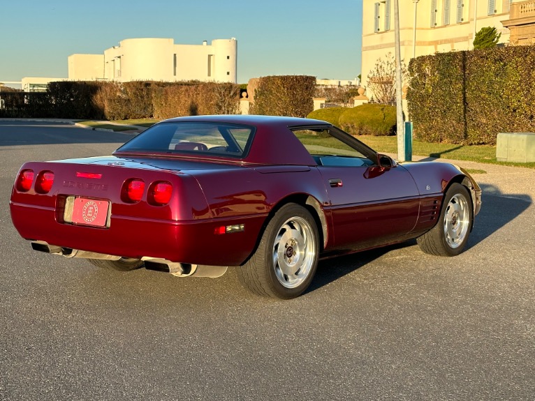 Used-1993-Chevrolet-Corvette-40th-Anniversary-Convertible-C4