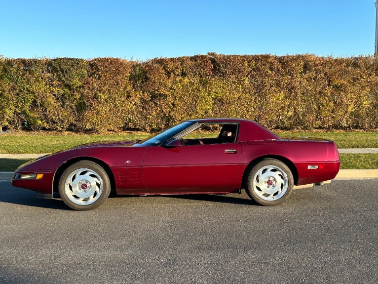 Used-1993-Chevrolet-Corvette-40th-Anniversary-Convertible-C4