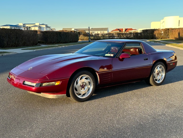 Used-1993-Chevrolet-Corvette-40th-Anniversary-Convertible-C4