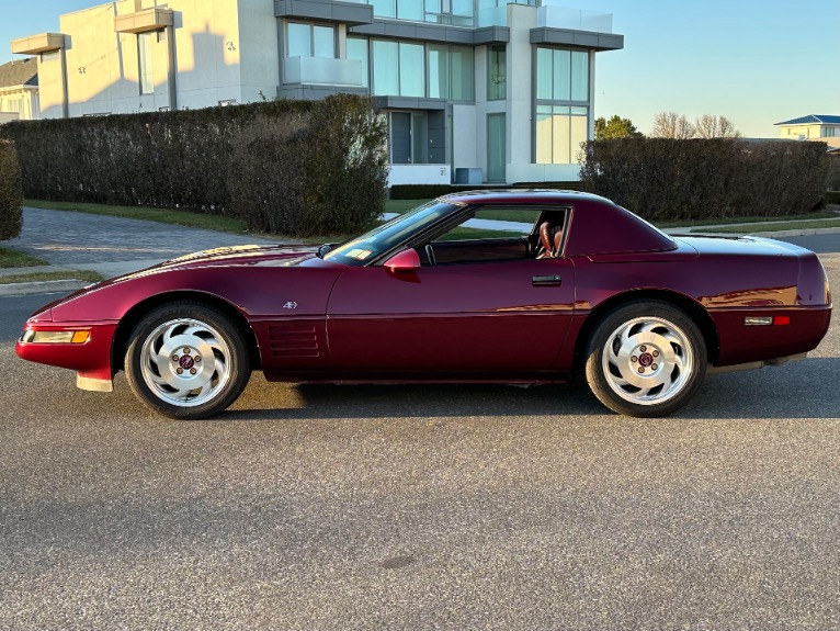 Used-1993-Chevrolet-Corvette-40th-Anniversary-Convertible-C4