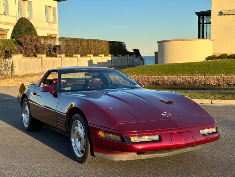 Used-1993-Chevrolet-Corvette-40th-Anniversary-Convertible-C4