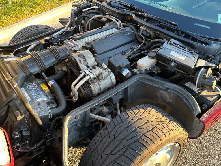 Used-1993-Chevrolet-Corvette-40th-Anniversary-Convertible-C4