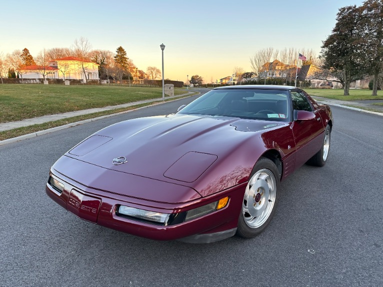 Used-1993-Chevrolet-Corvette-40th-Anniversary-Convertible-C4