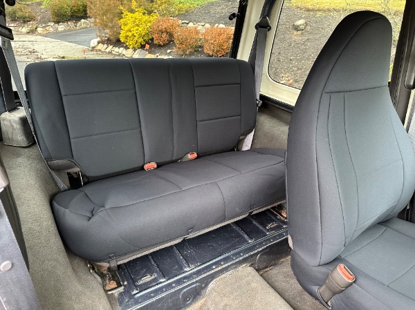 Used-2002-Jeep-Wrangler-SE