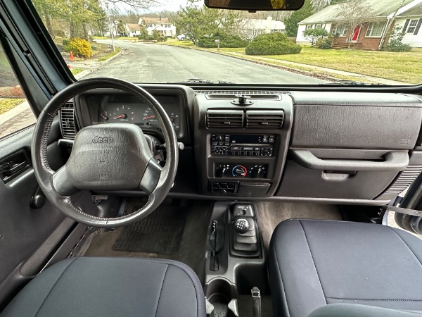 Used-2002-Jeep-Wrangler-SE