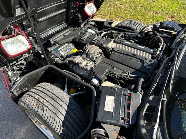 Used-1993-Chevrolet-Corvette-40th-Anniversary-Edition