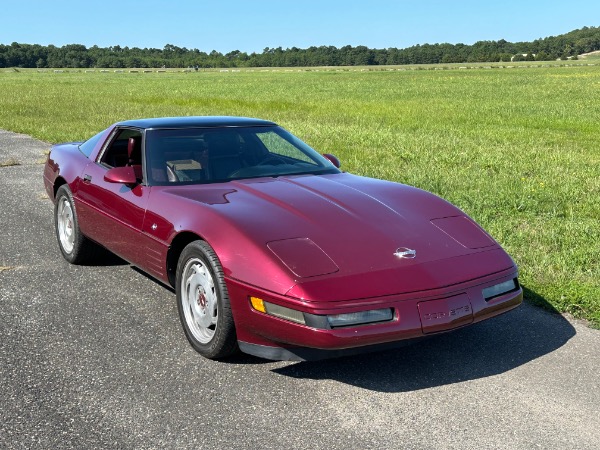 Used-1993-Chevrolet-Corvette-40th-Anniversary-Edition