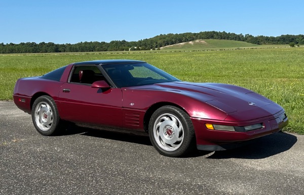 Used-1993-Chevrolet-Corvette-40th-Anniversary-Edition